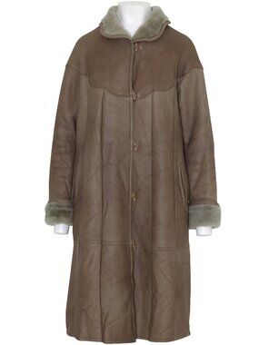 1986–1992, Curvilinear-Yoke Double-Face Sheepskin Duffel Coat